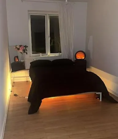 Pretty For 6 Guests Apartment *